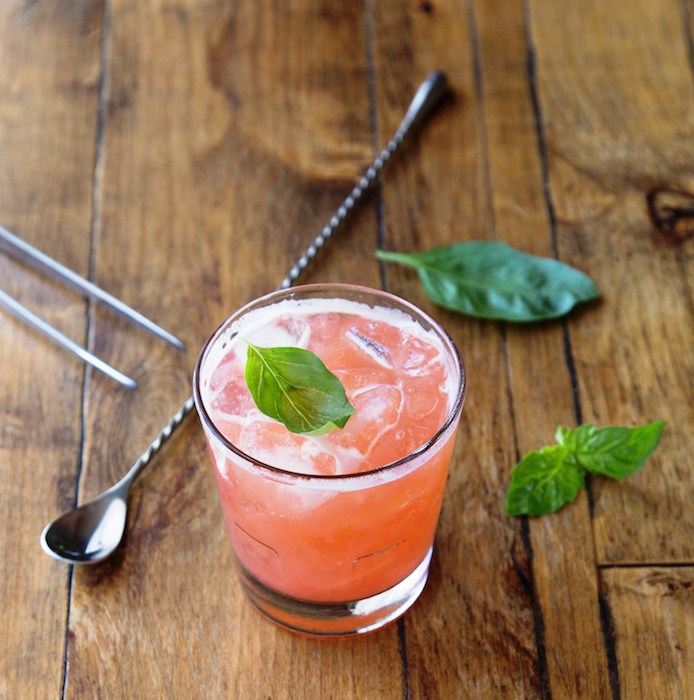 S.Y. Kitchen's Sundown cocktail with rum, dry elderflower, strawberry, mint, basil, lime, photo by David Zepeda.